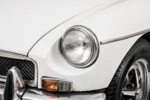 Imagen 24/50 de MG MGB GT (1974)