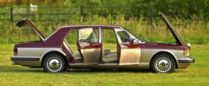 Image 18/50 of Rolls-Royce New Silver Dawn (1997)