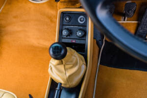 Image 42/67 de Porsche 911 Turbo 3.3 (1986)