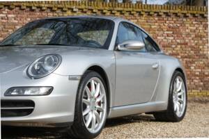 Image 46/50 of Porsche 911 Carrera S (2004)
