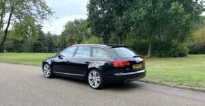 Imagen 26/42 de Audi S6 Avant 5.2 V10 quattro (2006)