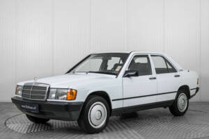 Image 1/50 de Mercedes-Benz 190 D (1986)