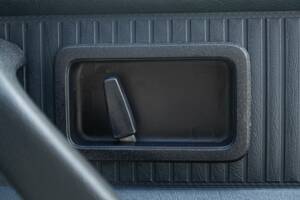 Bild 35/50 von Volvo 244 GL D (1982)