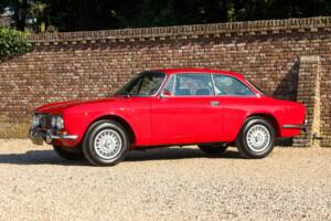 Imagen 13/50 de Alfa Romeo 2000 GT Veloce (1972)