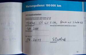 Image 73/92 de Mercedes-Benz 200 D (1989)