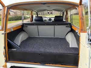 Bild 25/27 von Morris Minor 1000 Traveller (1970)