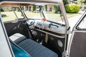 Image 18/50 of Volkswagen T1 camper (1966)