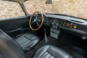 Image 9/50 de Aston Martin DB 5 Vantage (1965)