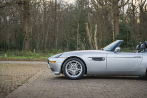 Image 21/27 de BMW Z8 (2000)