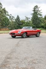 Image 8/41 de Jaguar E-Type 3.8 (1964)