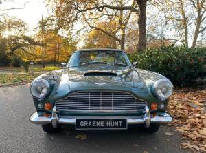 Image 12/50 de Aston Martin DB 4 (1963)