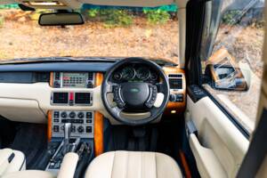 Bild 10/26 von Land Rover Range Rover Vogue V8 (2005)