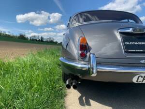 Image 21/23 de Jaguar 340 (1968)