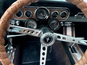 Afbeelding 20/48 van Ford Mustang 289 (1966)