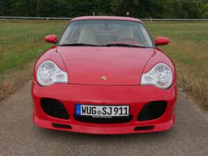 Bild 4/38 von Porsche 911 Turbo (2002)