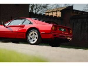 Image 32/39 of Ferrari 208 GTB Turbo (1987)