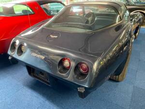 Image 3/6 of Chevrolet Corvette Sting Ray (1979)