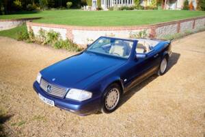 Image 44/50 of Mercedes-Benz SL 280 (1996)