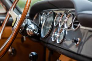 Bild 21/50 von Ferrari 250 GT/E (1963)