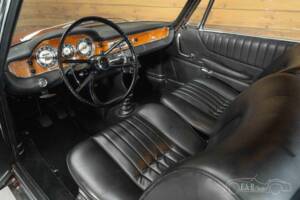Image 2/19 of BMW 3200 CS (1965)