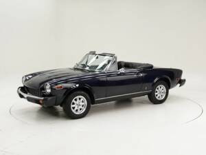 Image 1/15 of FIAT 124 Spider CS1 (1977)