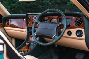 Bild 24/39 von Bentley Azure (1995)