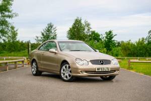 Bild 1/47 von Mercedes-Benz CLK 320 (2003)