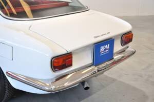 Image 18/30 of Alfa Romeo Giulia 1600 Sprint GT (1964)
