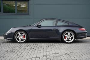 Bild 6/50 von Porsche 911 Carrera 4S (2007)