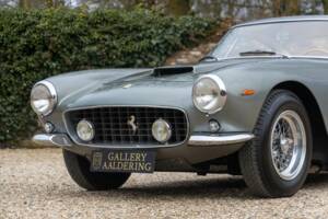 Image 18/50 of Ferrari 250 GT SWB Berlinetta (1962)