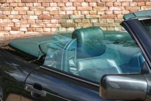 Image 42/50 of Mercedes-Benz 500 SL (1992)