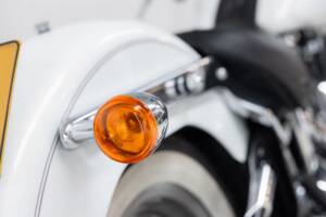 Image 32/34 of Harley-Davidson DUMMY (2002)