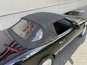 Image 20/50 de Mercedes-Benz 300 SL (1990)