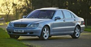Image 16/50 de Mercedes-Benz S 500 L (2001)