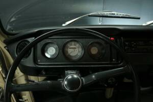 Immagine 17/50 di Volkswagen T2a Westfalia (1969)
