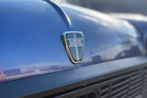 Image 15/22 of Rover Mini Mayfair (1990)