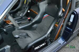 Image 18/50 of BMW 323i (1998)