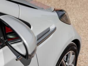 Bild 20/50 von Aston Martin Cygnet (2011)