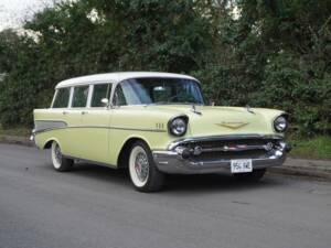 Immagine 1/23 di Chevrolet Bel Air Station Wagon (1957)