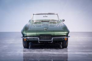 Image 2/16 of Chevrolet Corvette Sting Ray Convertible (1967)