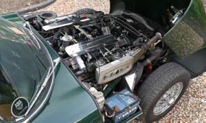 Image 5/26 de Jaguar Type E V12 (1973)