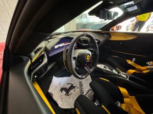 Image 14/18 de Ferrari SF90 XX Stradale (2025)