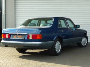 Imagen 3/16 de Mercedes-Benz 300 SE (1987)