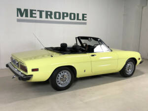 Imagen 9/29 de Alfa Romeo Spider Veloce 2000 (1973)