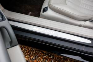 Immagine 33/46 di Mercedes-Benz SL 65 AMG (2005)