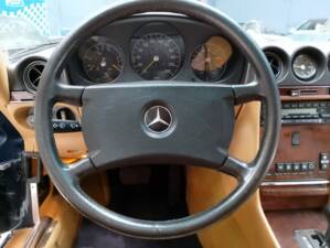 Immagine 22/52 di Mercedes-Benz 500 SL (1986)