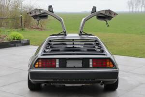 Image 13/50 de DeLorean DMC-12 (1981)