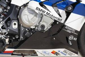 Bild 6/48 von BMW S 1000RR 'TYCO' BSB Race Replica (2016)
