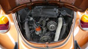 Image 13/24 de Volkswagen Kever 1303 LS (1978)