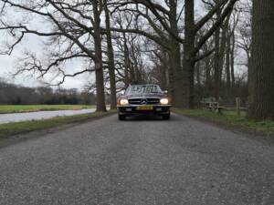 Image 35/38 de Mercedes-Benz 560 SL (1986)